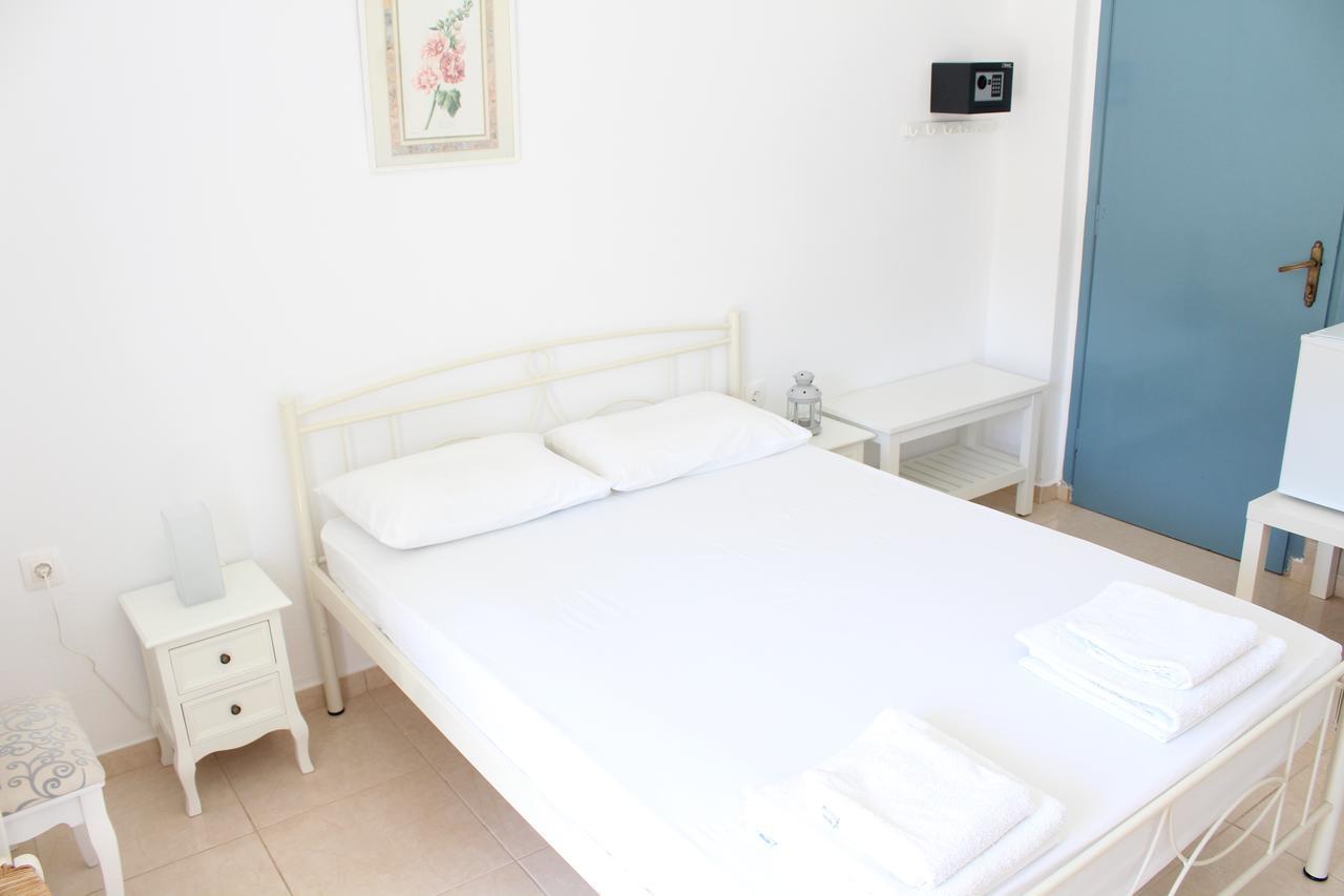 Mare Blue Ios Hotel Exterior foto
